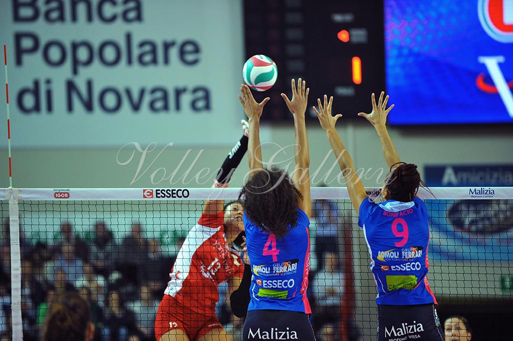 Igor NO-Yamamay (06)